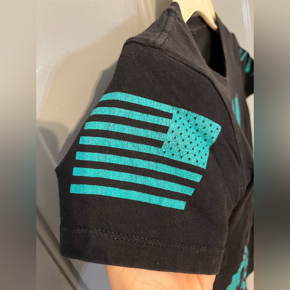 Grunt Style Black and Teal Flag Tee - Picture 4 of 6